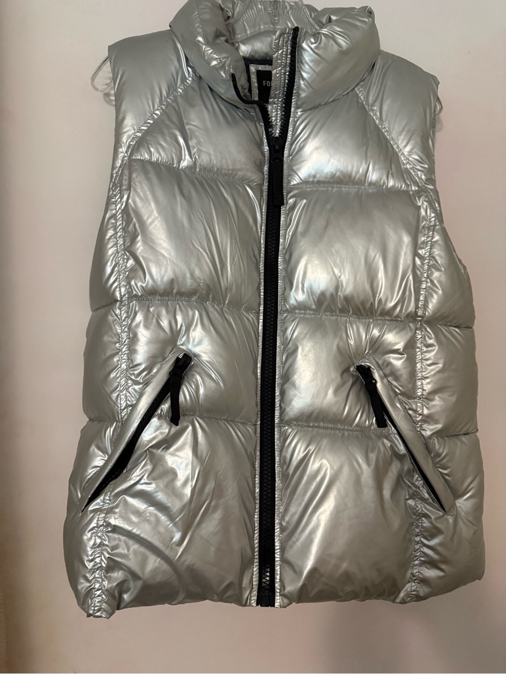 Metallic Silver Puffer Vest - Women's Sleeveless Jacket